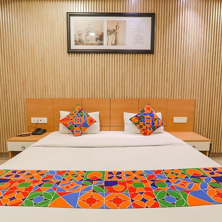 Fabhotel Raghubar Kripa Lucknow Exterior foto