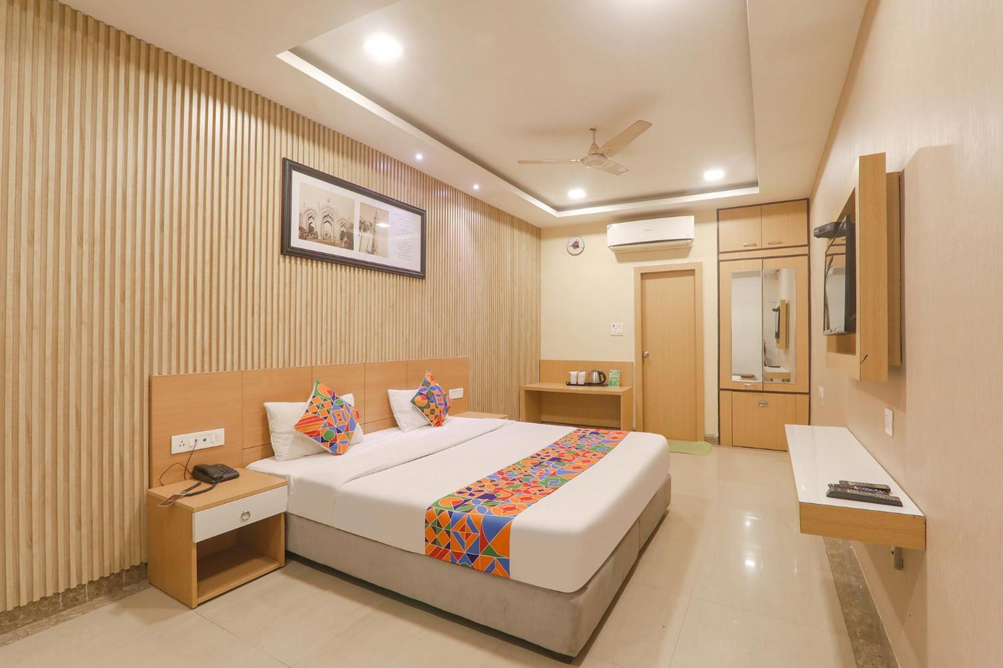 Fabhotel Raghubar Kripa Lucknow Exterior foto